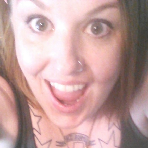 Meet your Posher, Sarz - Picture 1 of 1